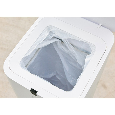 除菌もできる自動開閉･梱包ゴミ箱／30L