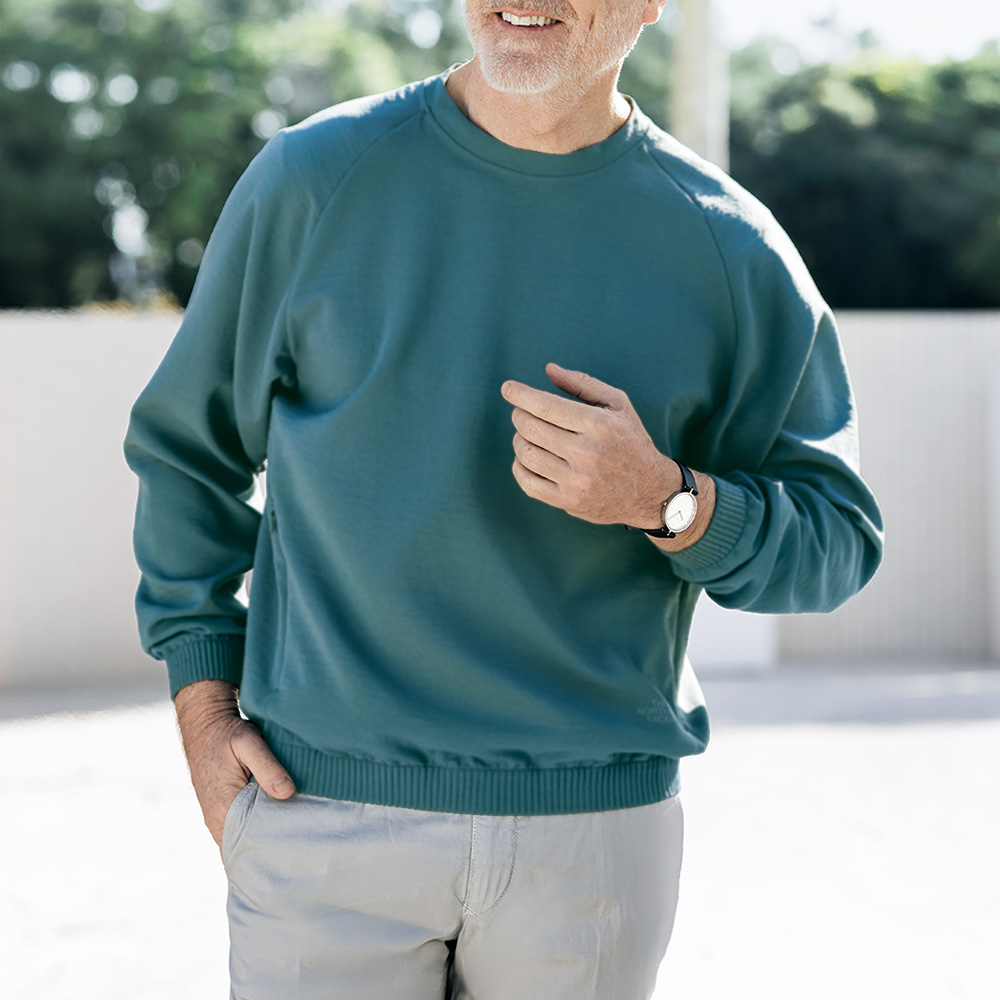 トランクルクルーネック