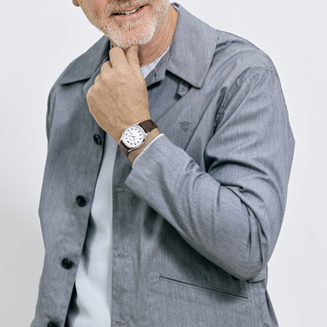 オリジナル･ソーラー腕時計／ブラウンベルト