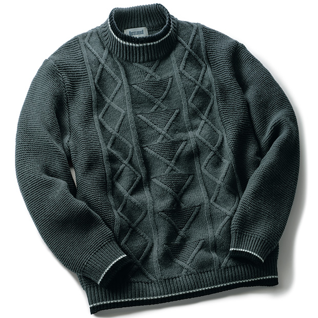 洗えるウールのアランモチーフハイネックセーター