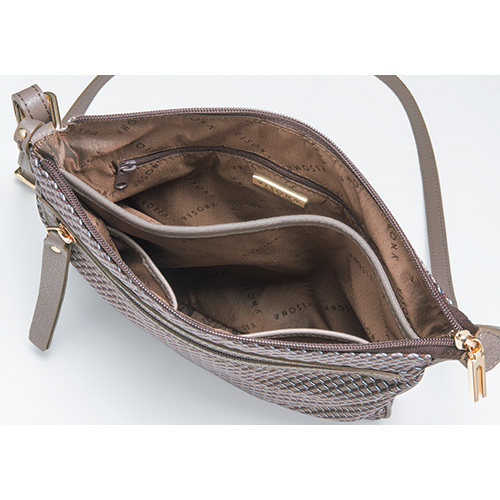 ショルダーバッグ