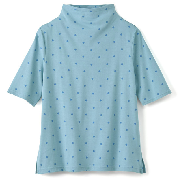 水玉のプリントTシャツ