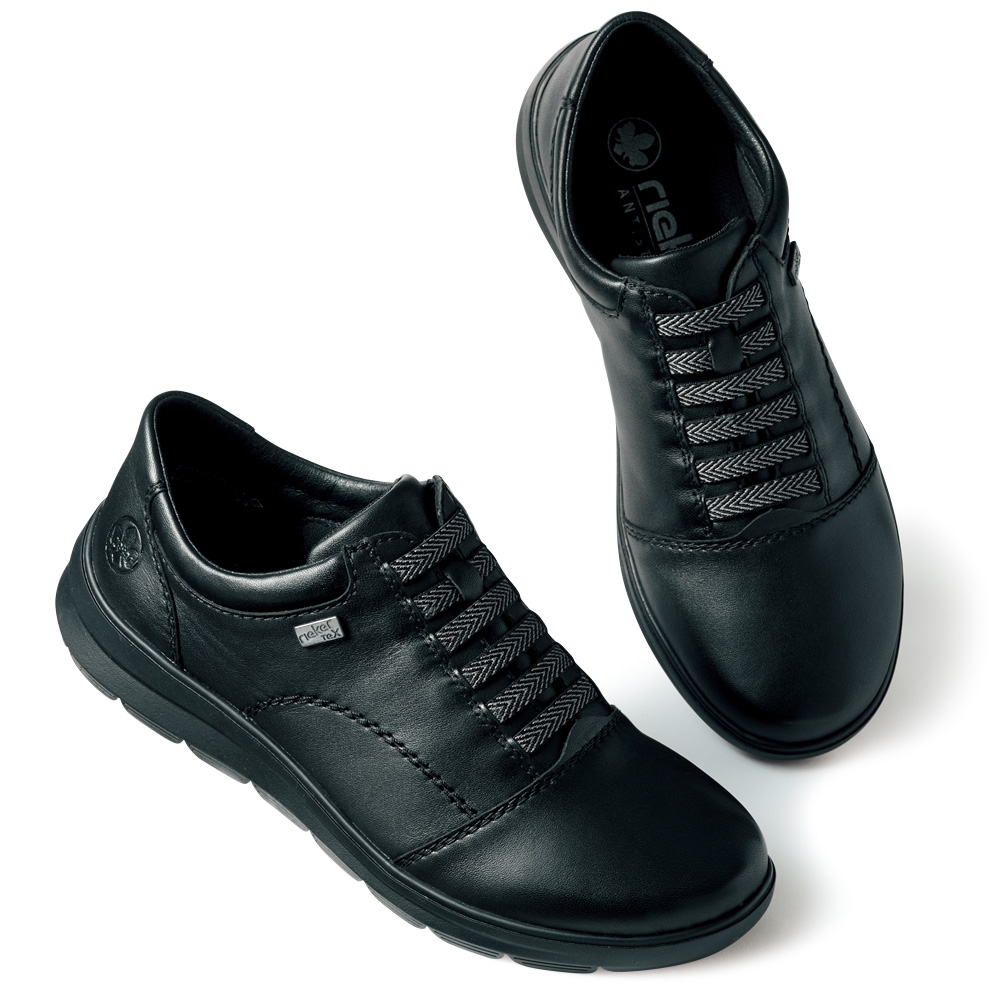 ゴムシューレーススリップオン