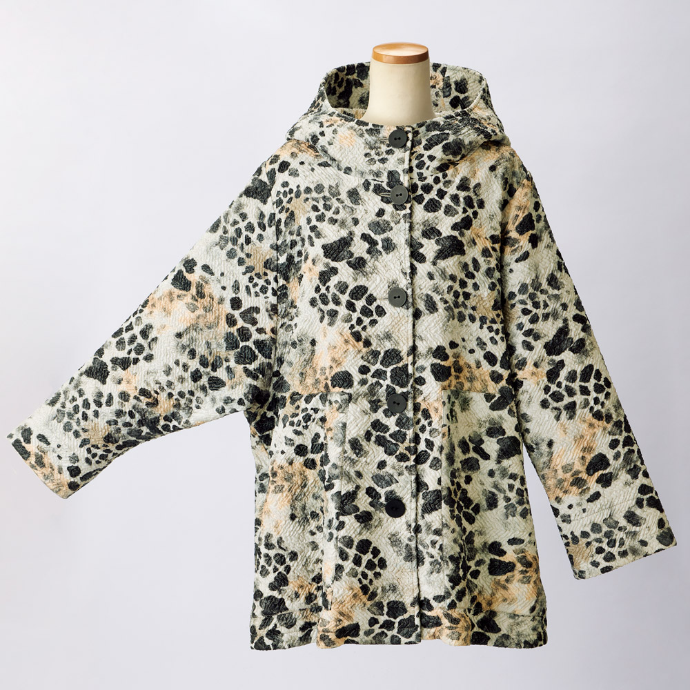 レオパード柄キルトコート