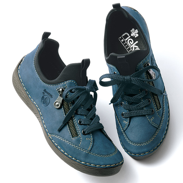 デザインスリップオンシューズ