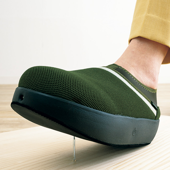 防災ライトルームシューズ