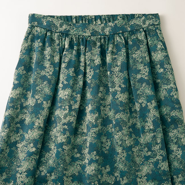 マイクロサテン･プリントスカート