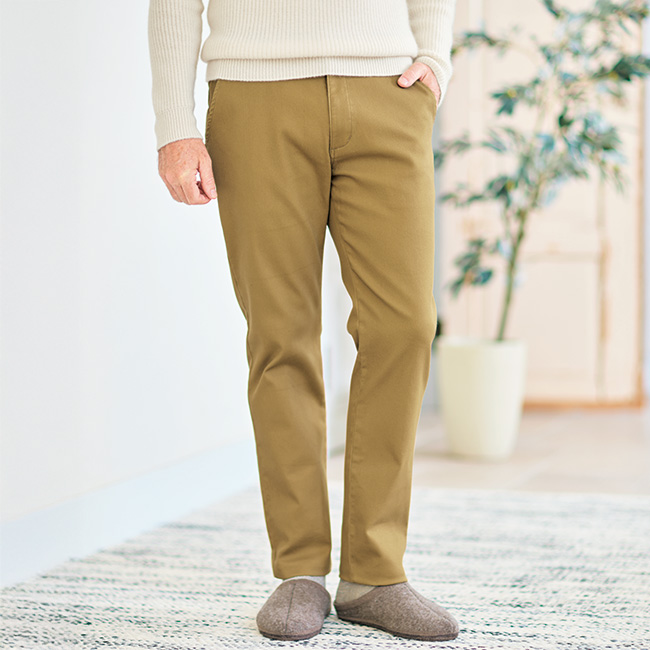 裏起毛のイージーストレッチパンツ