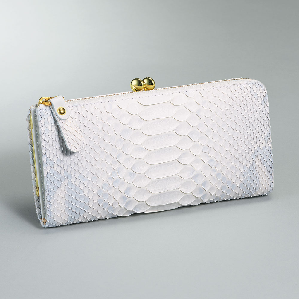 パイソンレザー･がま口長財布