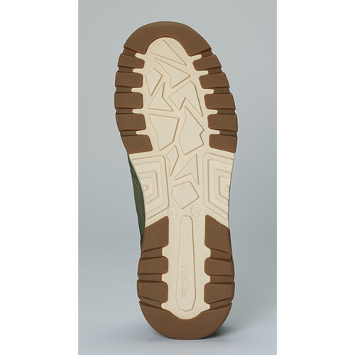 メッシュ使いゴム紐シューズ