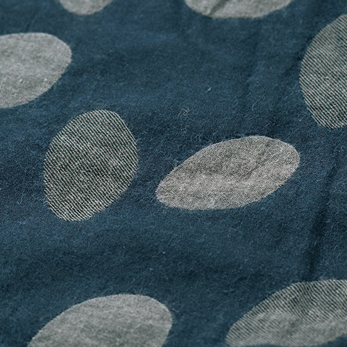 変わり水玉ジャカードパンツ