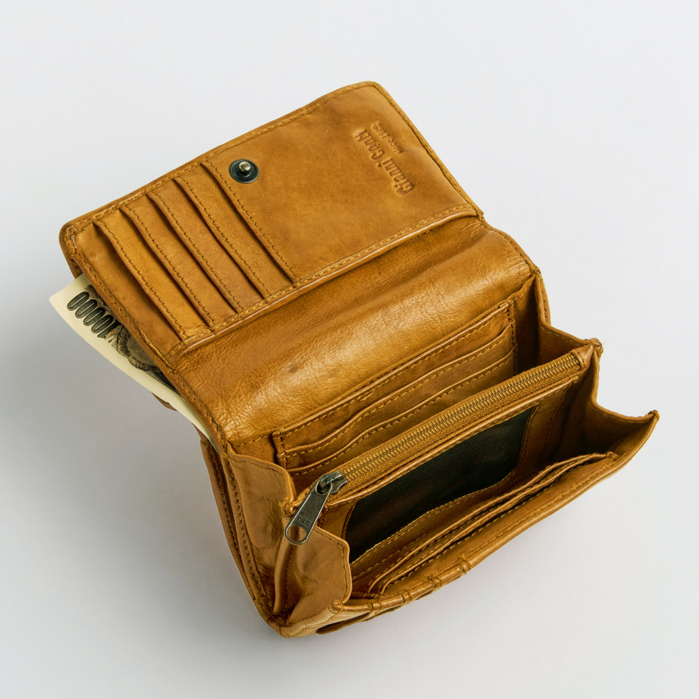 ポケットいっぱいコンパクトウォレット