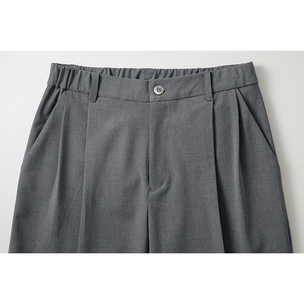 ストレッチテーパードパンツ
