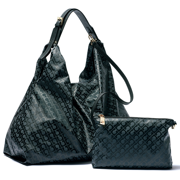 ショルダーバッグ／ミニバッグ付き