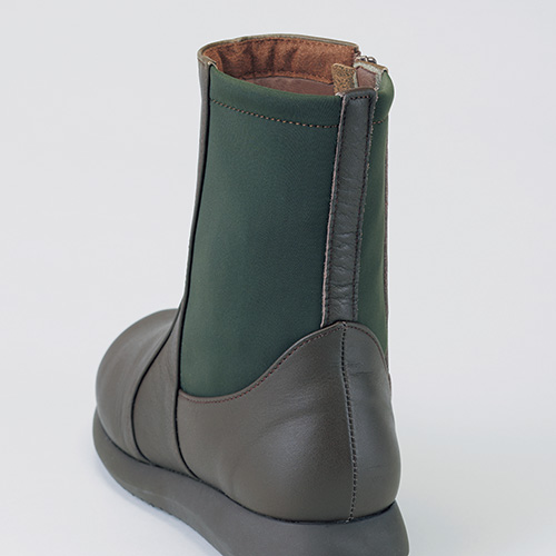 撥水ストレッチコンビブーツ