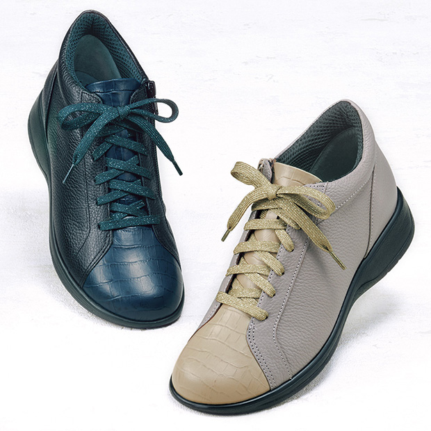 軽量ソールのクロコ型押しコンビシューズ