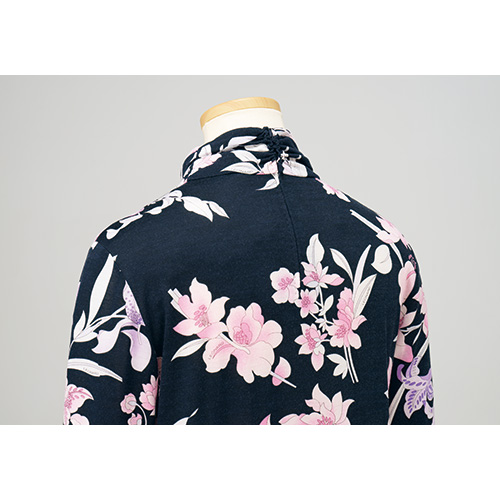 レオナール ウールシルクプルオーバー | ライトアップオンラインストア