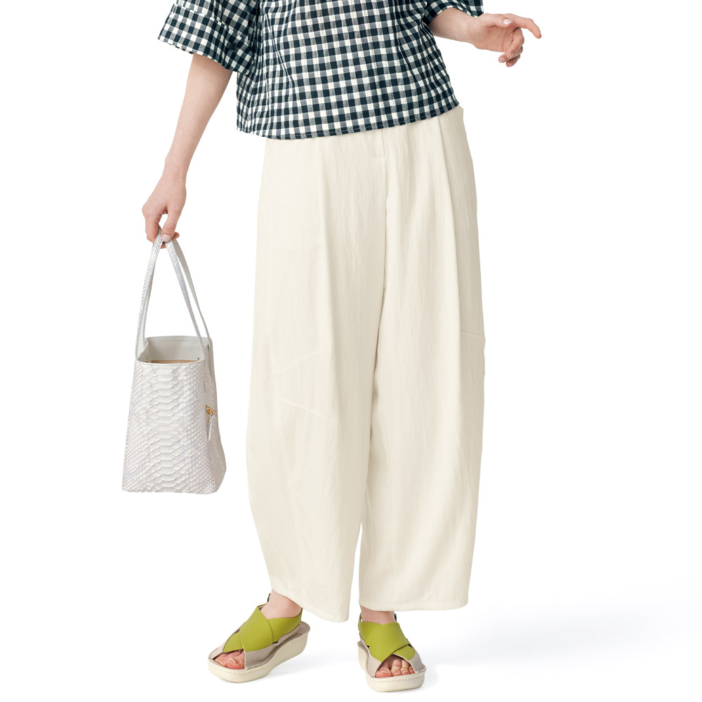 バレルレッグパンツ