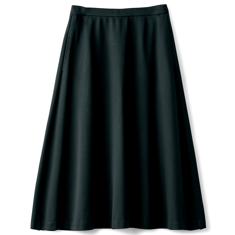 滑らか生地のセミフレアスカート