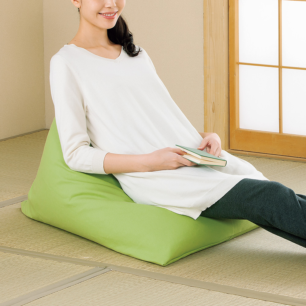 洗える帆布仕立てのクッション座椅子