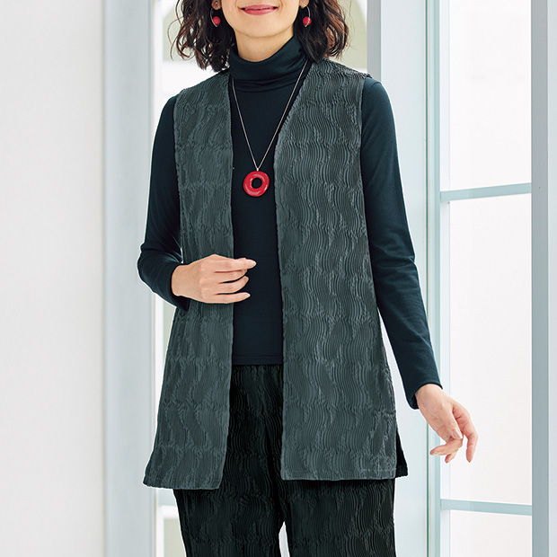 波柄ジャカードロングベスト