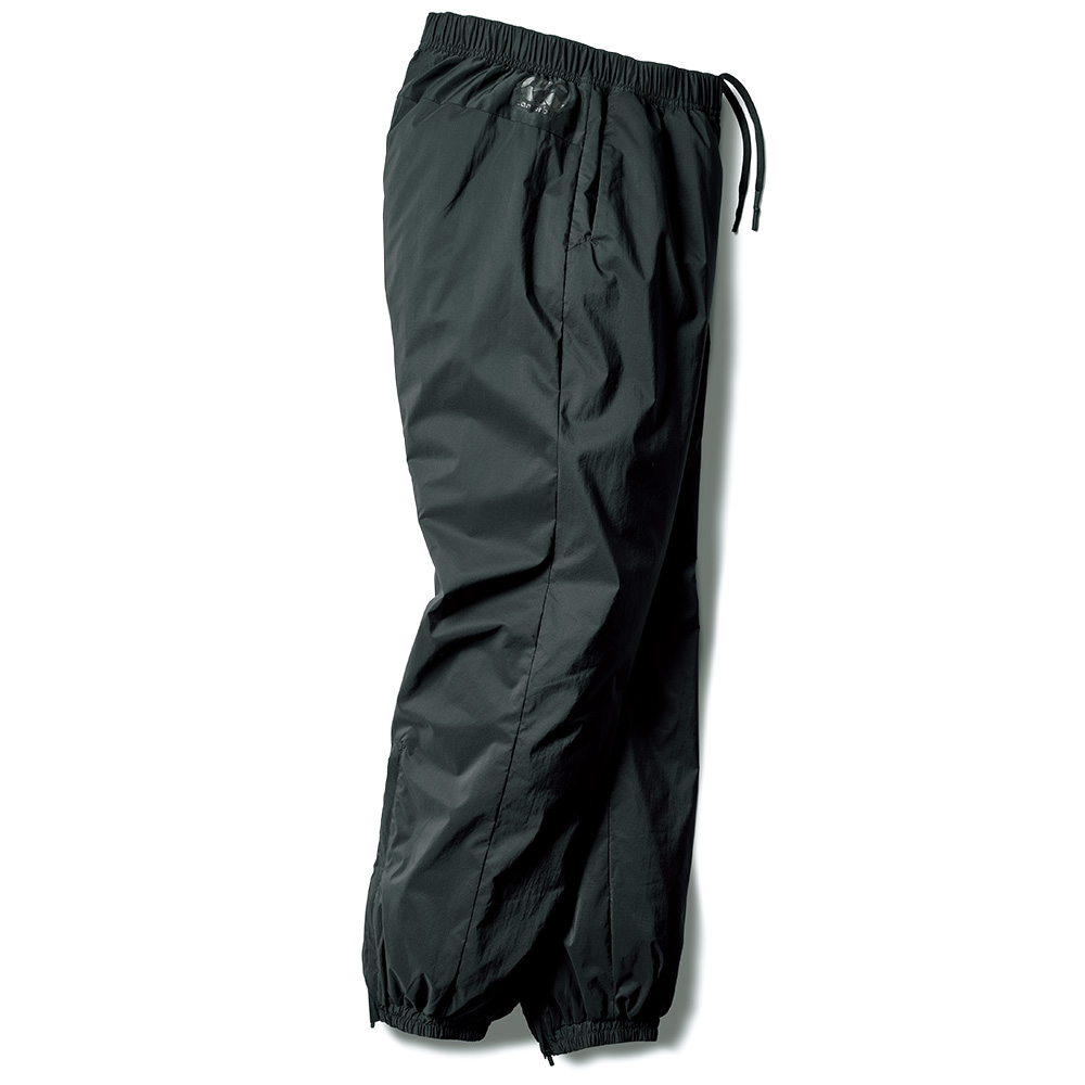 中わた・軽量ナイロン撥水パンツ
