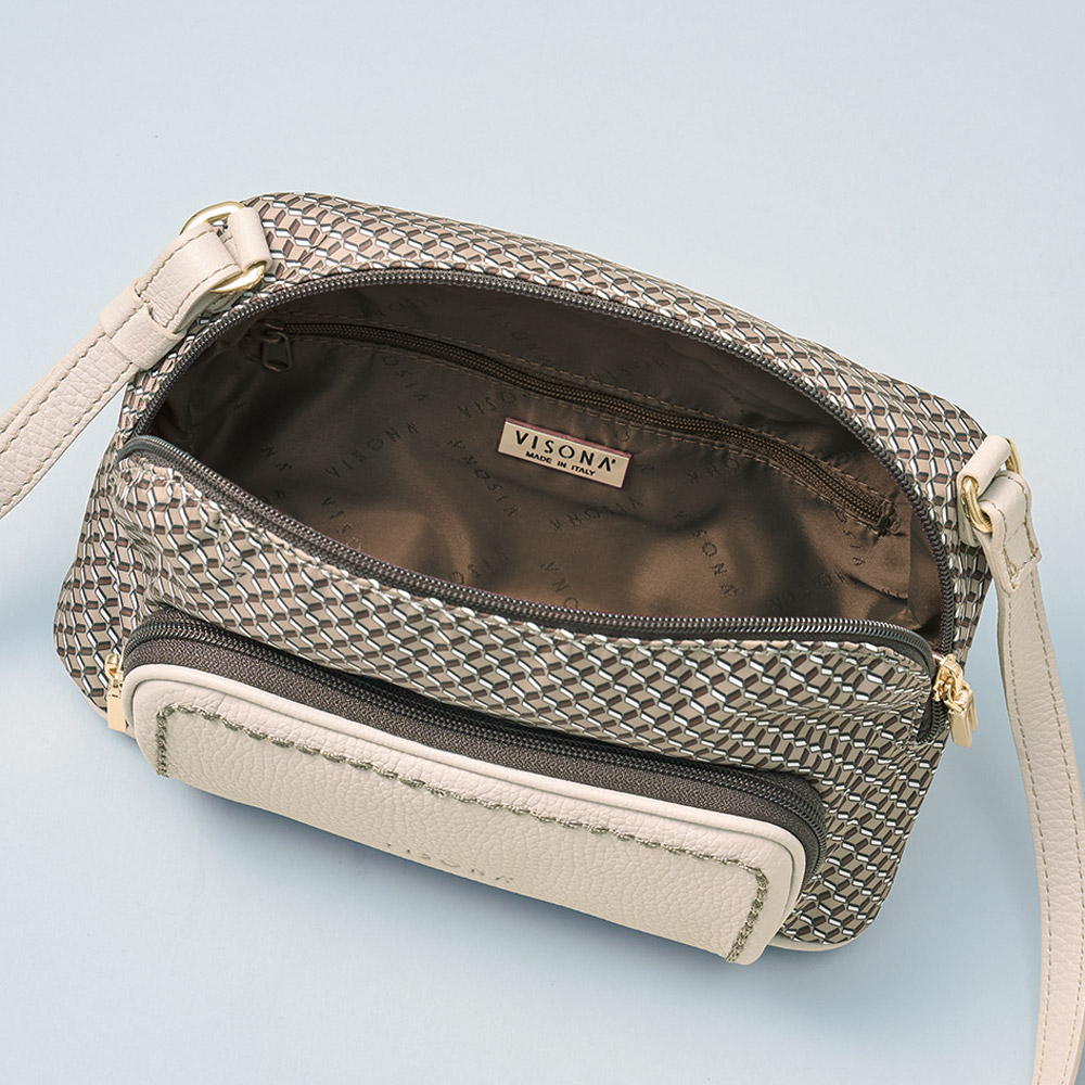 ショルダーバッグ