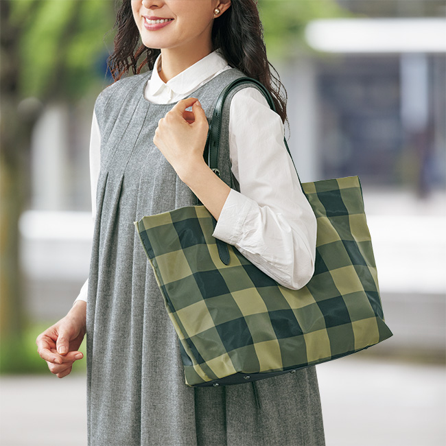 驚くほど軽いチュールのアレンジトート