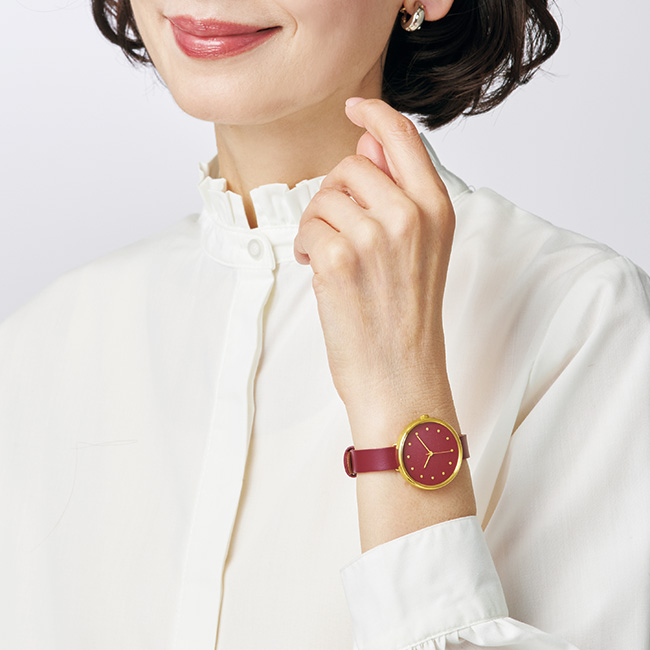 岩絵具を塗った腕時計