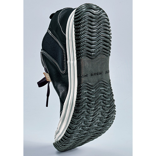 カンガルーレザースニーカー