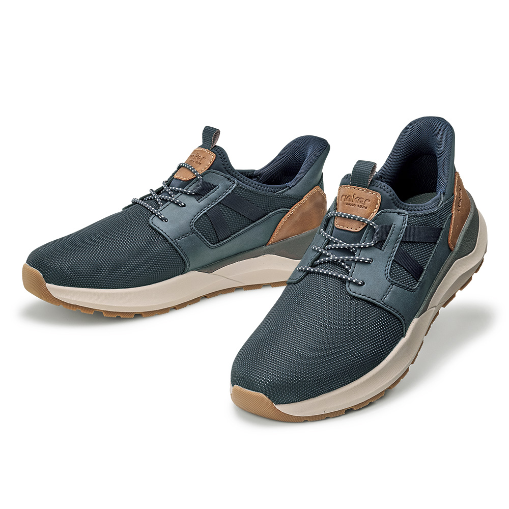 軽量ゴム紐シューズ