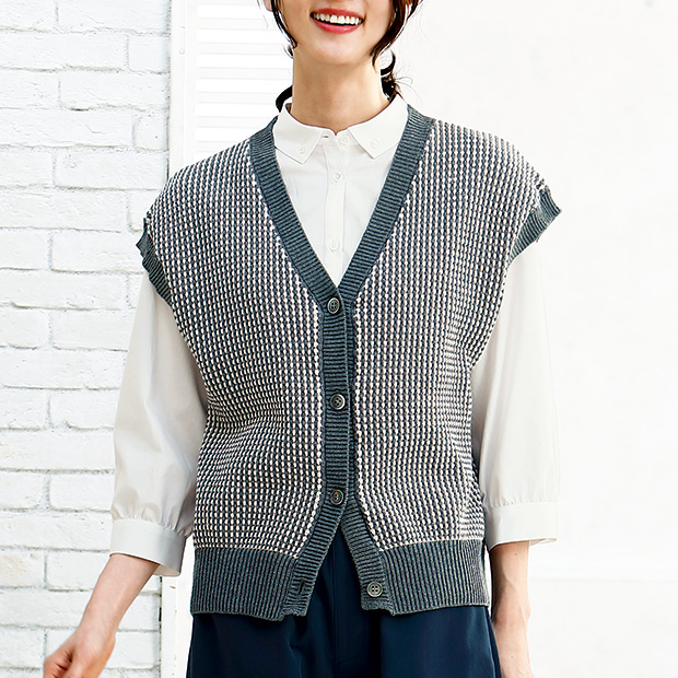 ポップコーン編みVネックベスト