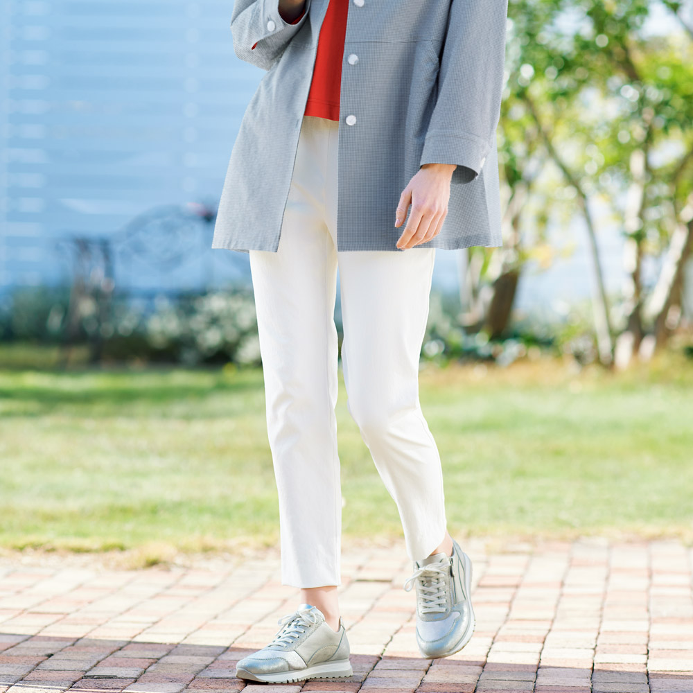 機能満載きれいめパンツ