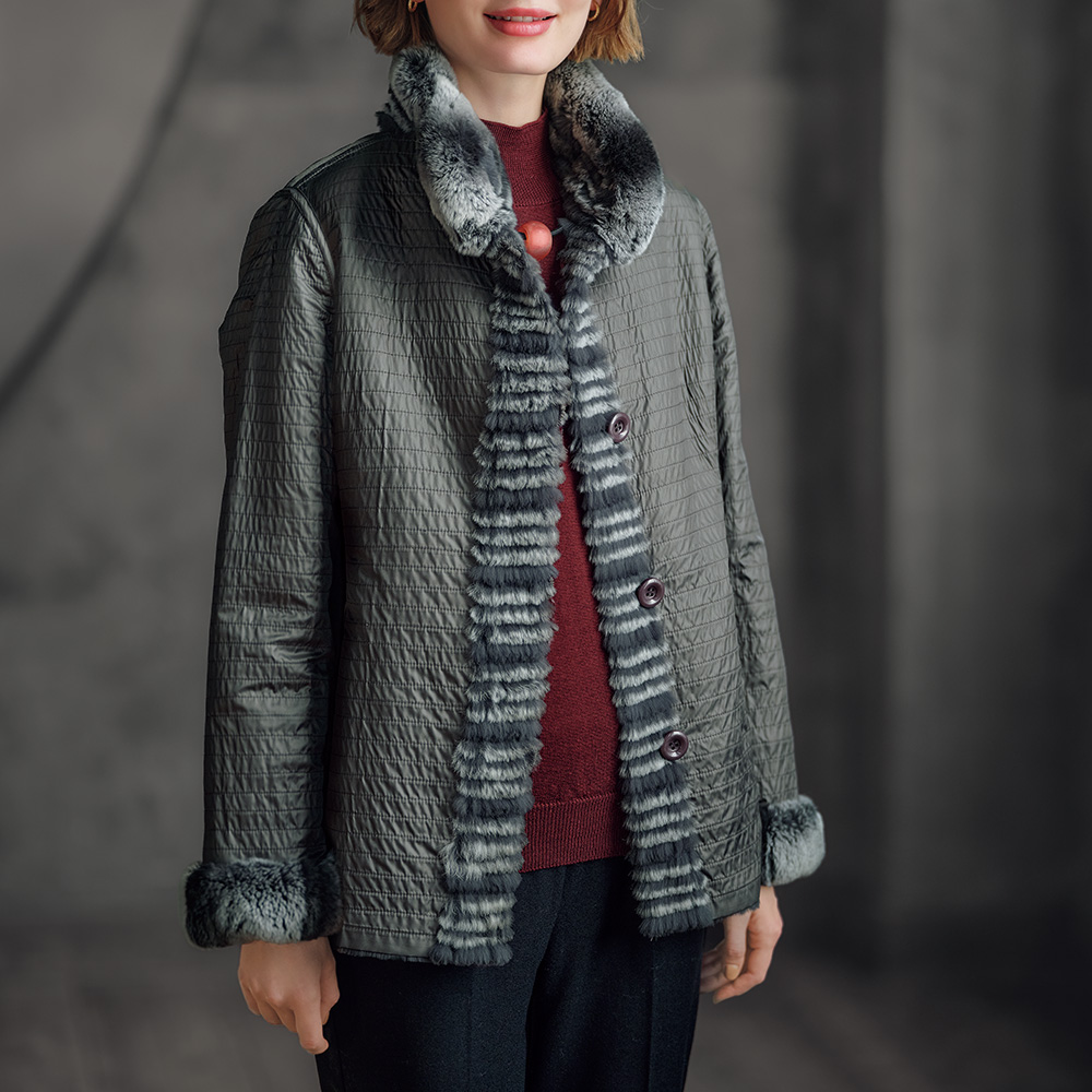 ファー使いリバーシブルコート