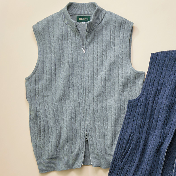 ケーブル編み･暖かフルジップベスト