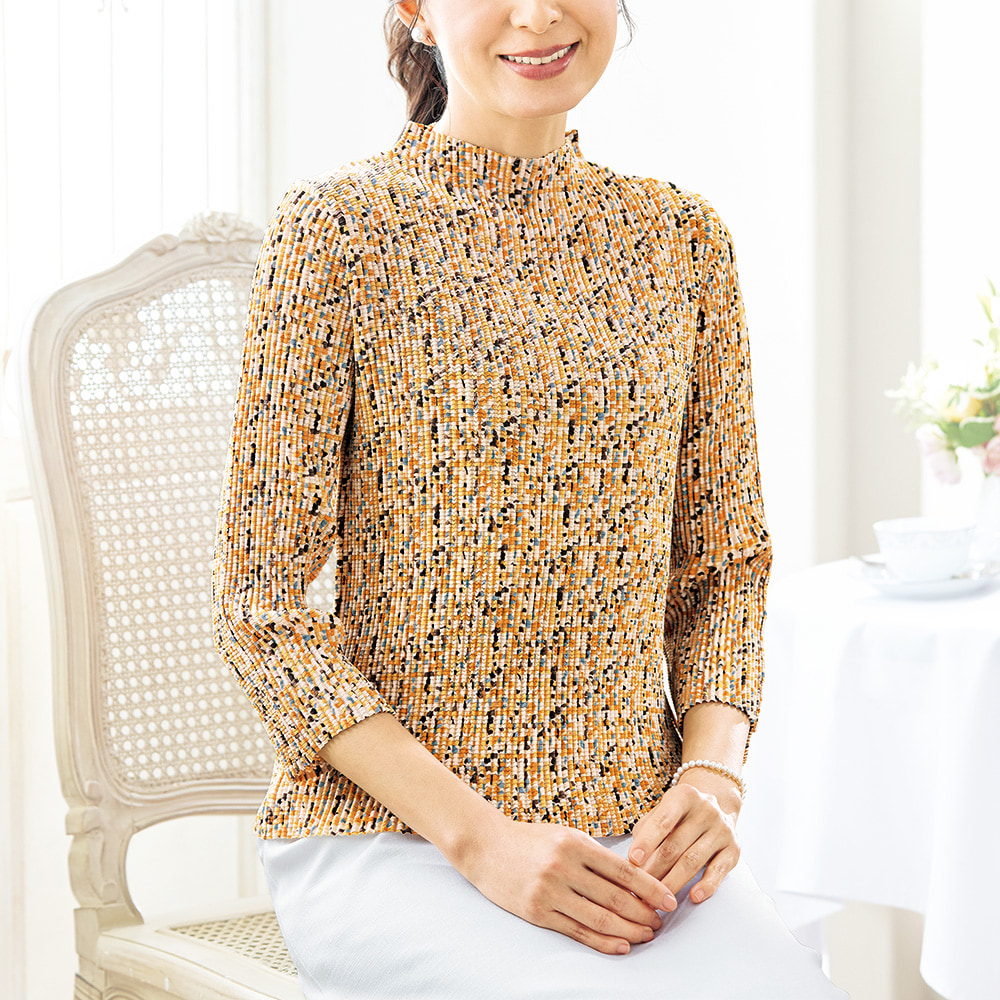 ダブルクリスタルプリーツ・プリント七分袖プルオーバー