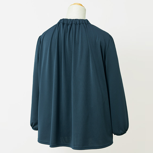 落ち感の美しいセットアップ