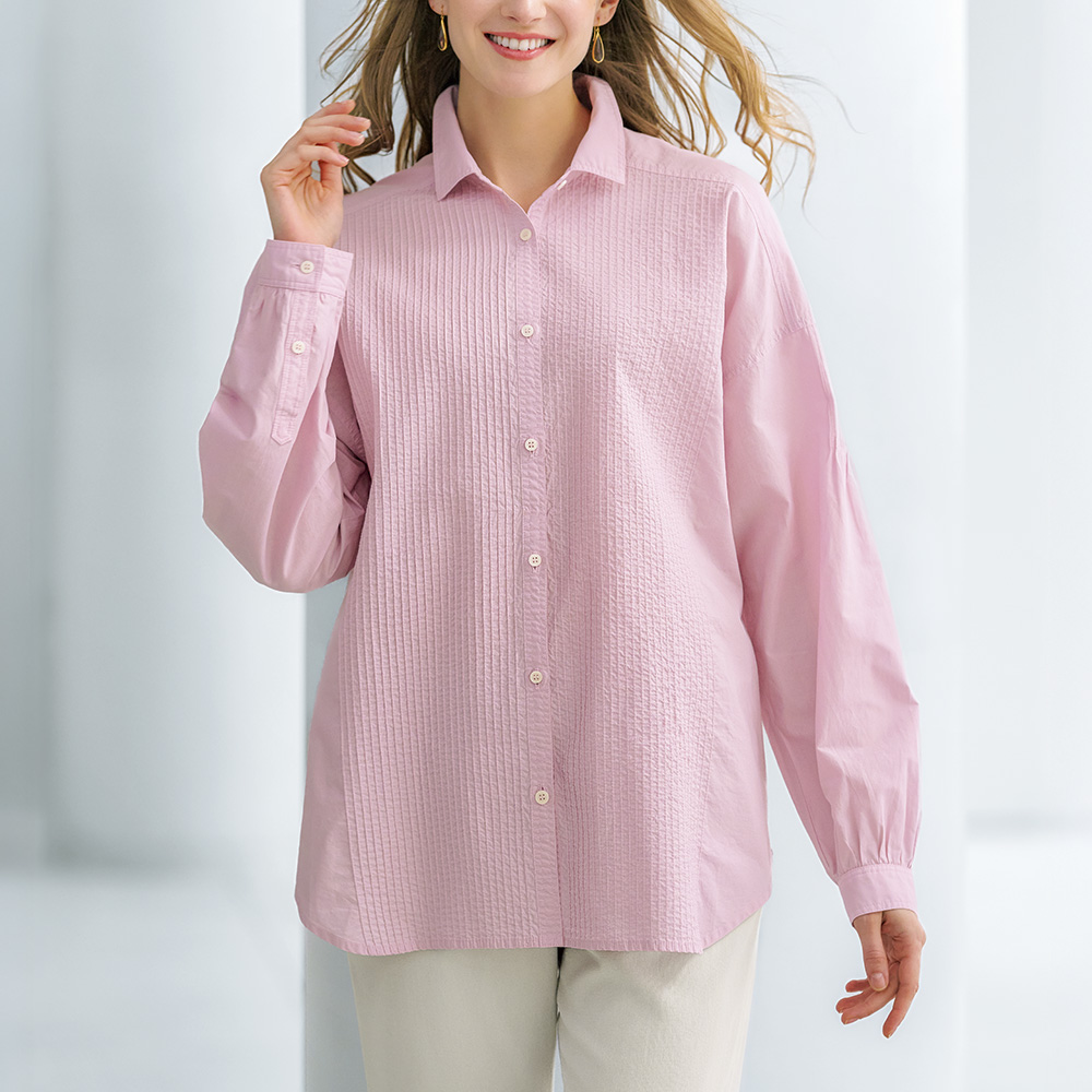 ヤッコマリカルド ピンタック使いドロップショルダーブラウス | ライト