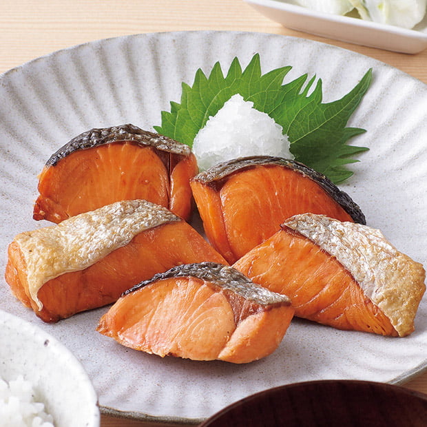 紅鮭塩焼き缶