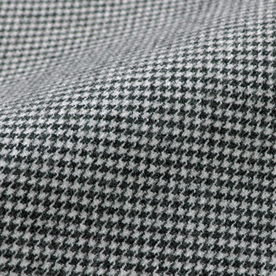 センタープリーツテーパード