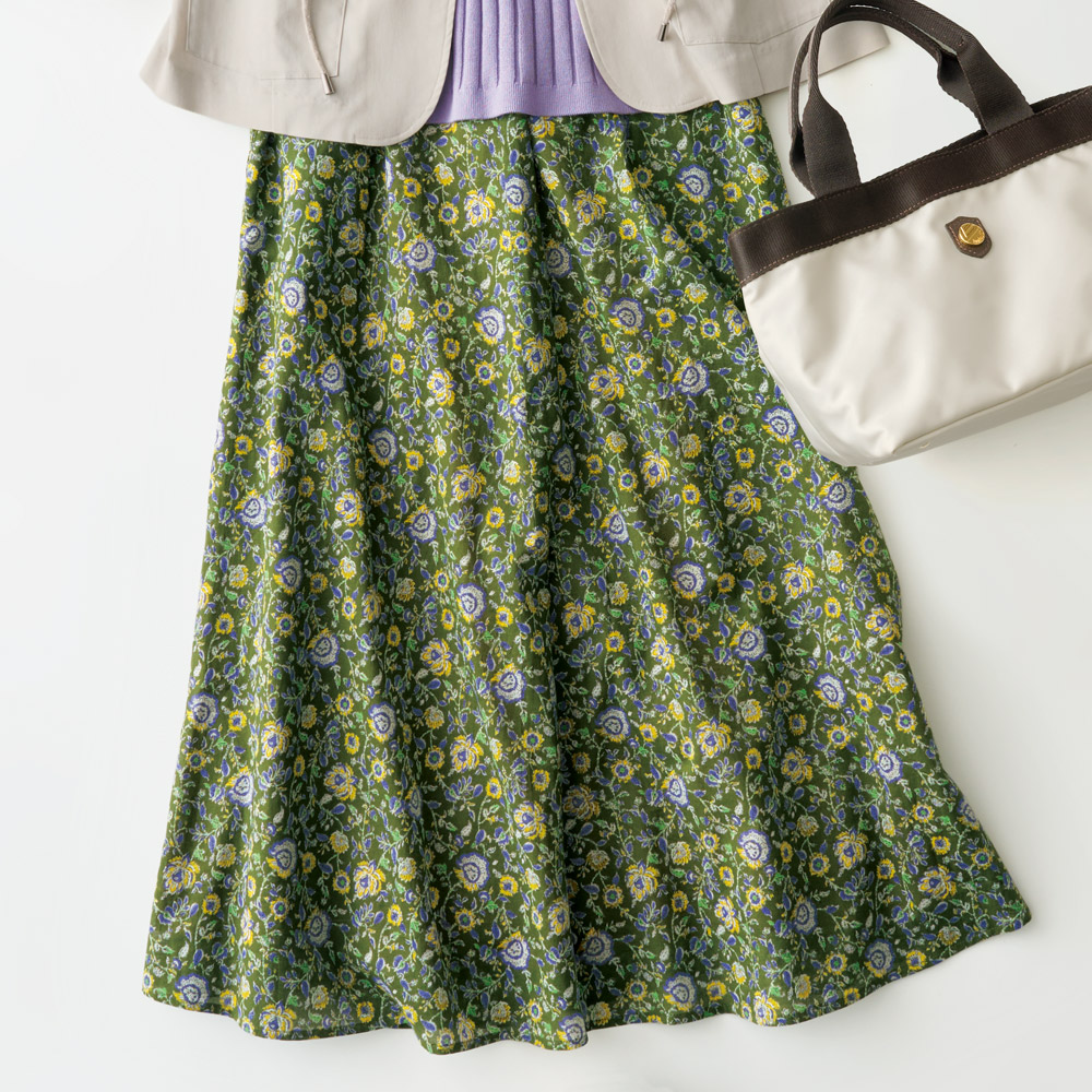 フラワープリントスカート