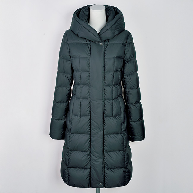 軽量ダウンコート