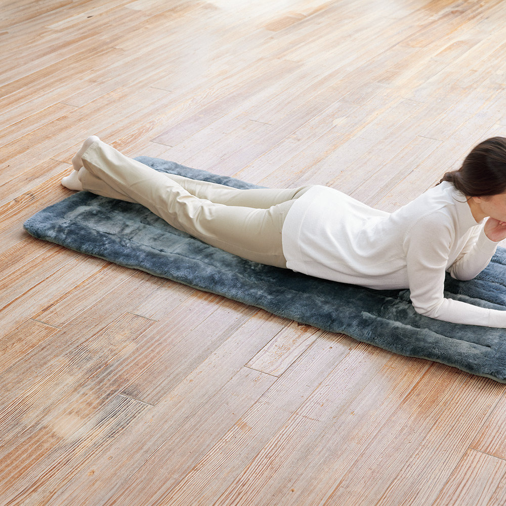 洗えるムートンごろ寝マット