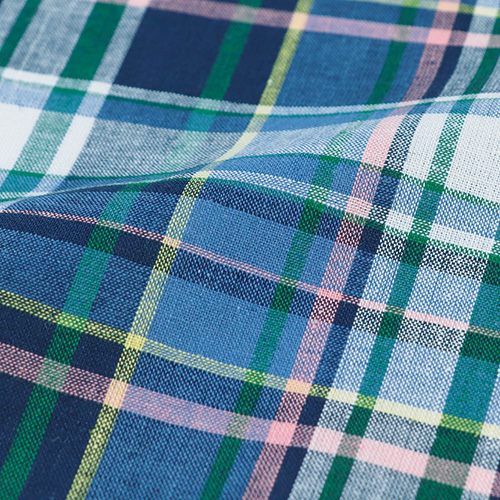 綿麻マドラスチェックブラウス