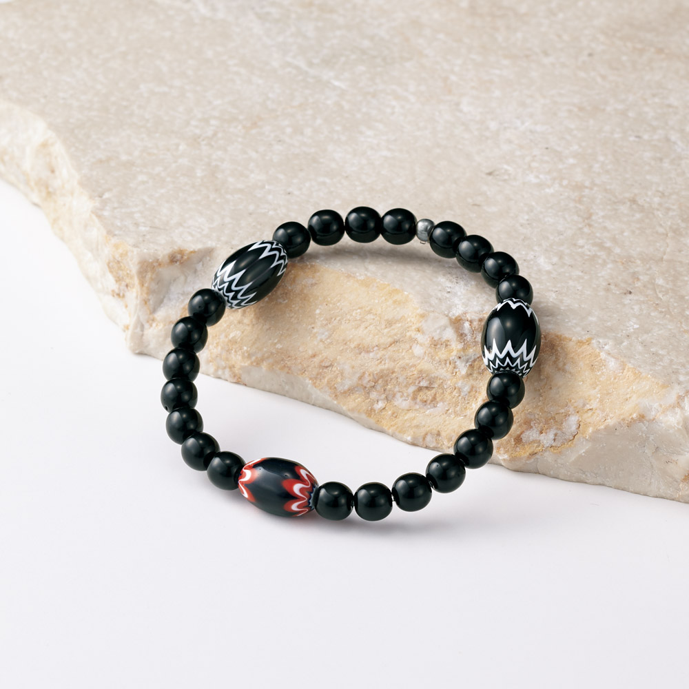 ムラーノガラスのシェブロン玉ブレスレット