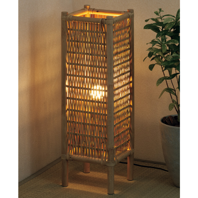 籐製フロアランプ／竹編み