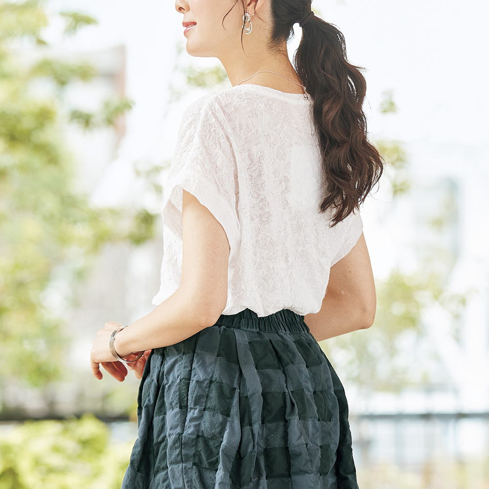 レーシーニットのフレンチTシャツ