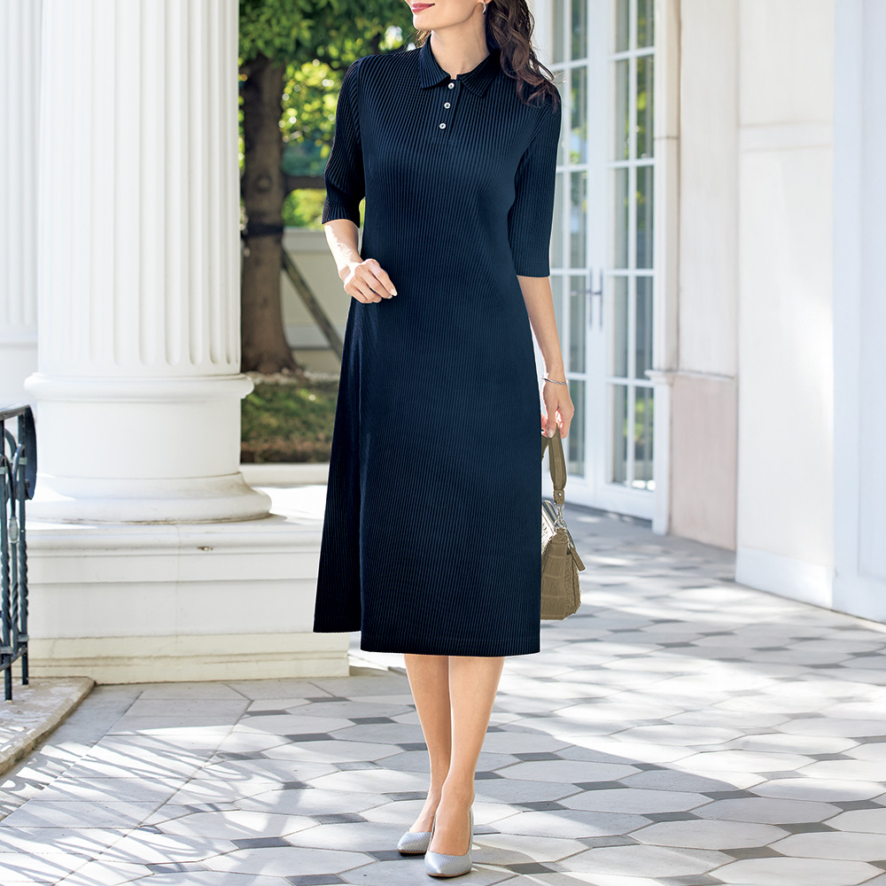 クリスタルプリーツ･襟付きワンピース