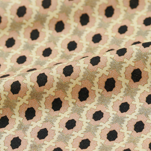 ワイドラウンドカラーシャツ