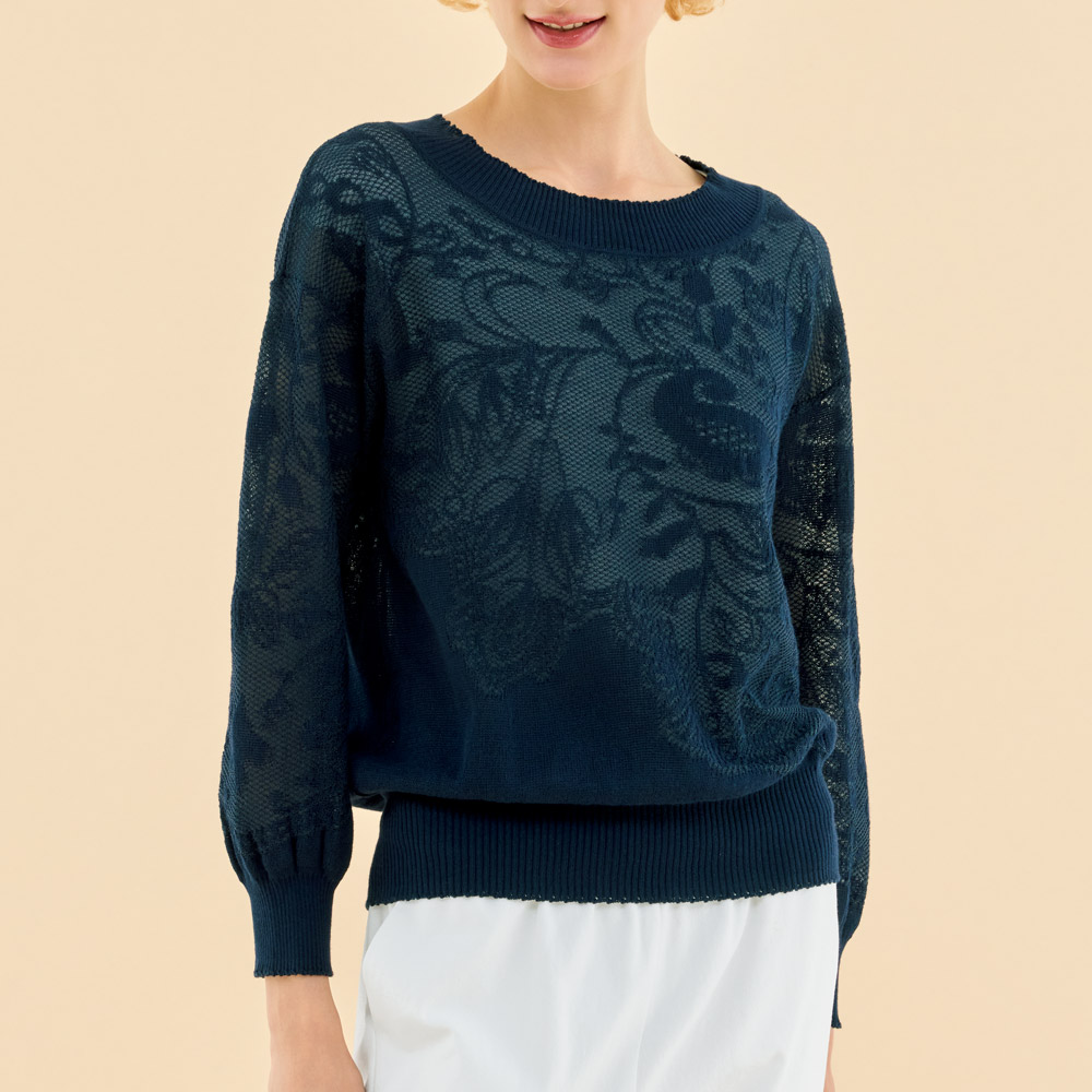 ブランドオリジナルレース柄ニット